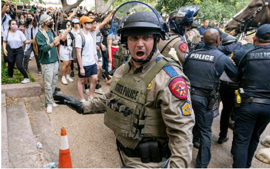 美国得克萨斯大学奥斯汀分校，警方与抗议者发生冲突 图自美媒