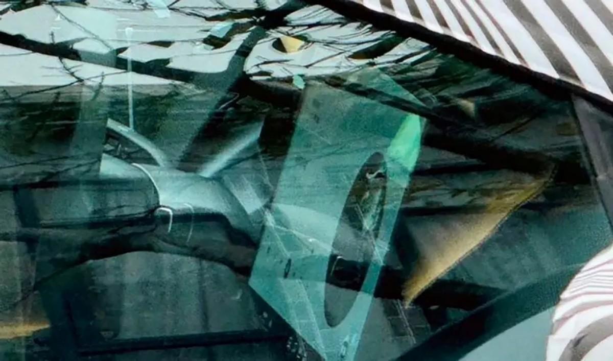 小鹏终于睡醒了 旗舰轿车P8年底上市 AI天玑系统+全国都能开的XNGP