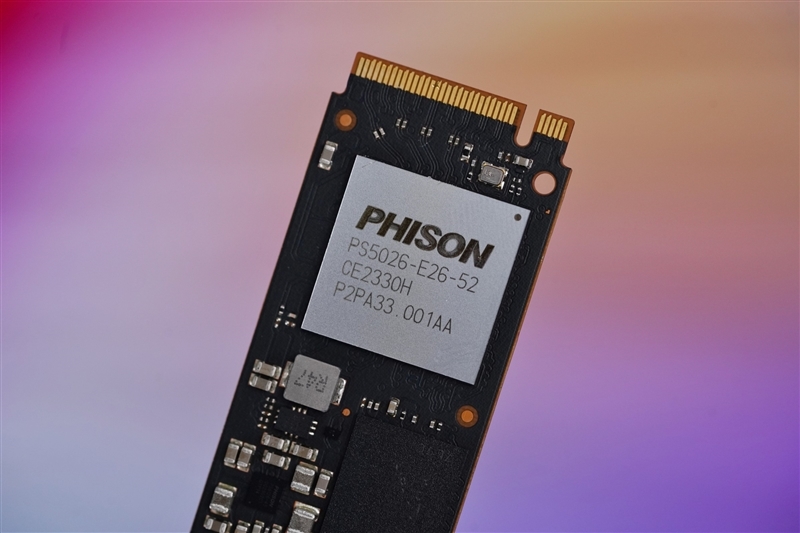 突破PCIe 5.0 SSD性能极限!英睿达T705 2TB SSD评测:最高读取14500MB/s 缓外也有1.3GB/s