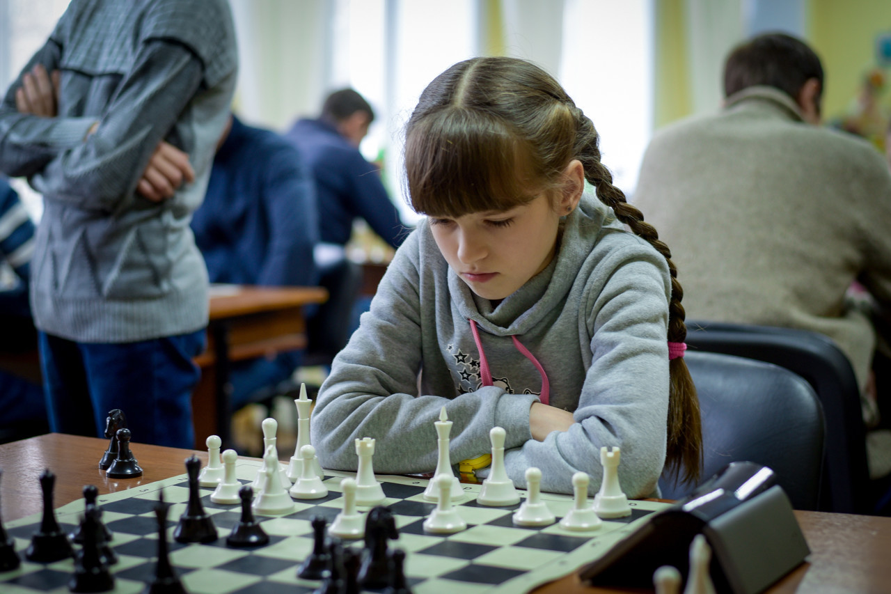 大厂赛事背后的姜萍们:百万年薪难留天才少年