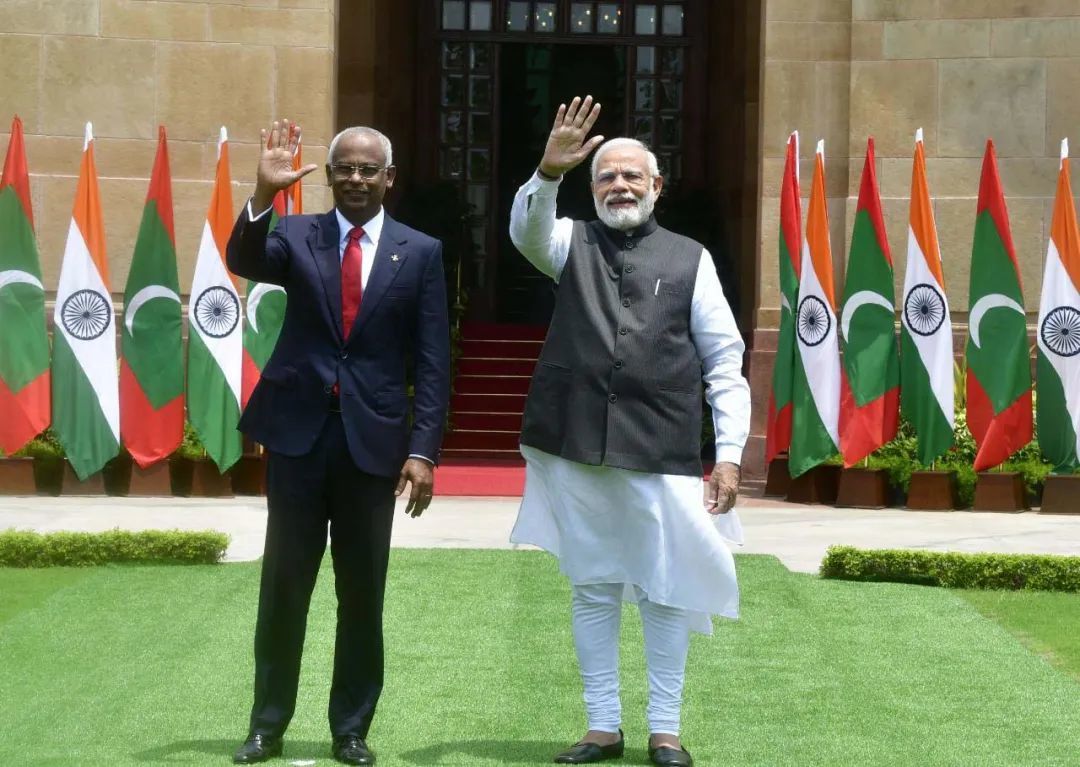 ◆马尔代夫前总统萨利赫与印度总理莫迪。