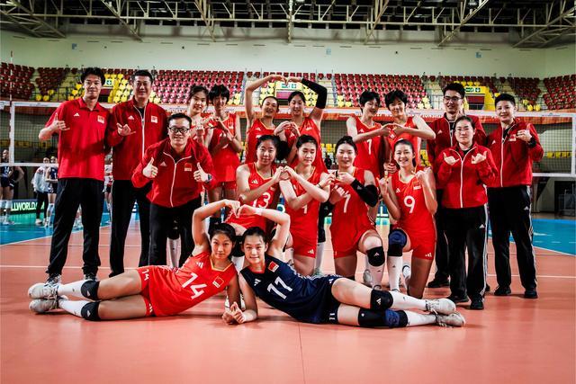 中国女排3-0轻取日本 拿到U17女排世锦赛冠军 7场比赛仅丢一局