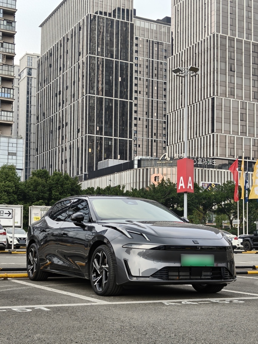 短试领克07 EM-P：要是极氪有插混轿车，也会变成这么