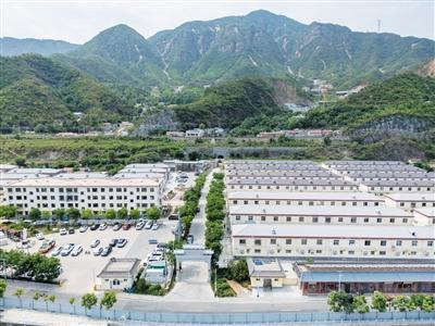 6月27日,俯瞰门头沟区水峪嘴村。
