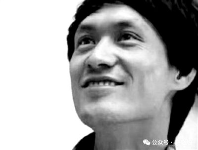 黄永松老师年轻时