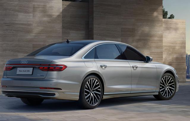 还在看奔驰e300l全系最高直降50万给我一个不选奥迪a8l的理由