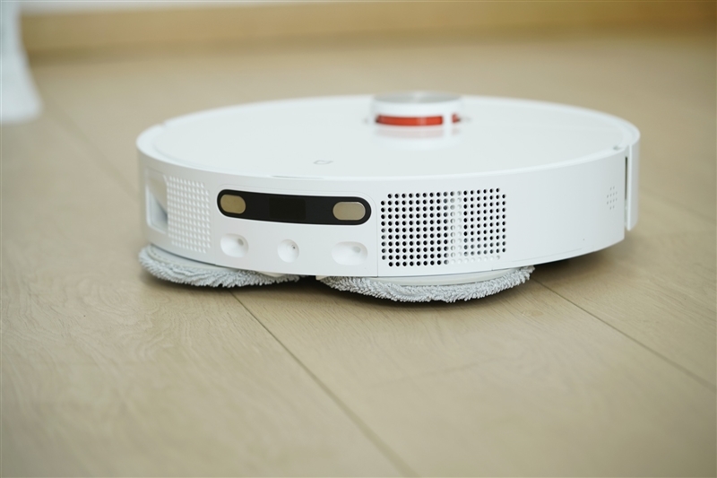 万帕吸力亲民价位 米家扫拖机器人M40评测:高性价比懒人清洁神器