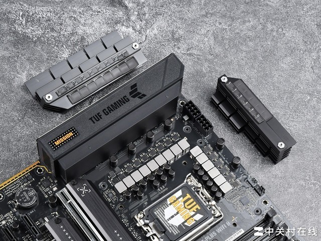 新年第一炮 华硕B760M重炮手WIFI二代主板评测