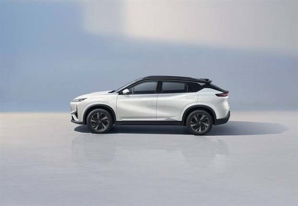 10.99万元起!东风风神L7纯电版上市:搭载岚图同源动力