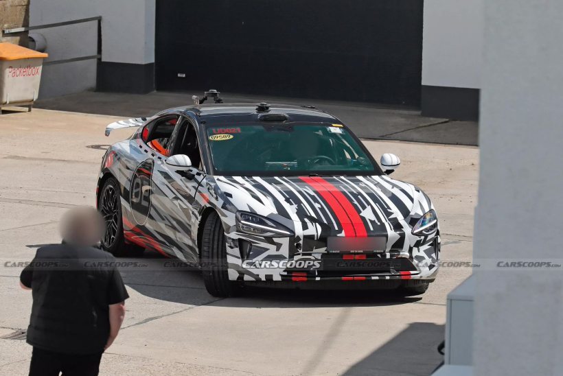 车圈速报:718万顶配红旗上市 | 小米SU7纽北刷圈 | 比亚迪大宋来了