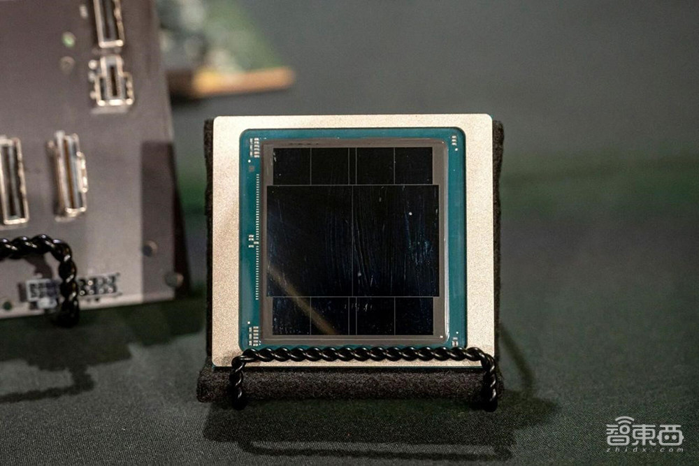 硅谷巨头狂投AI基础设施!微软Meta谷歌一季度豪掷320亿美元