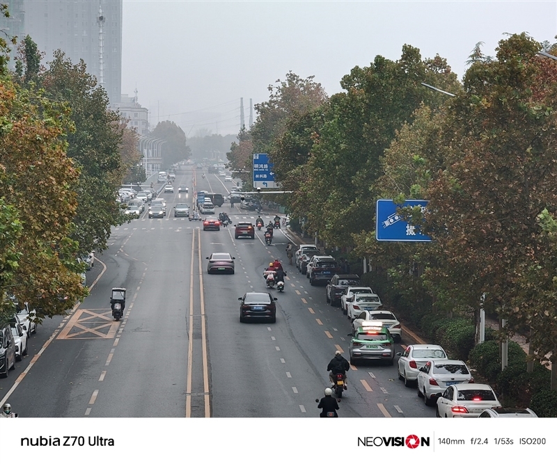 颜值巅峰 极简交互!努比亚Z70 Ultra深度评测:未来手机发展趋势风向标