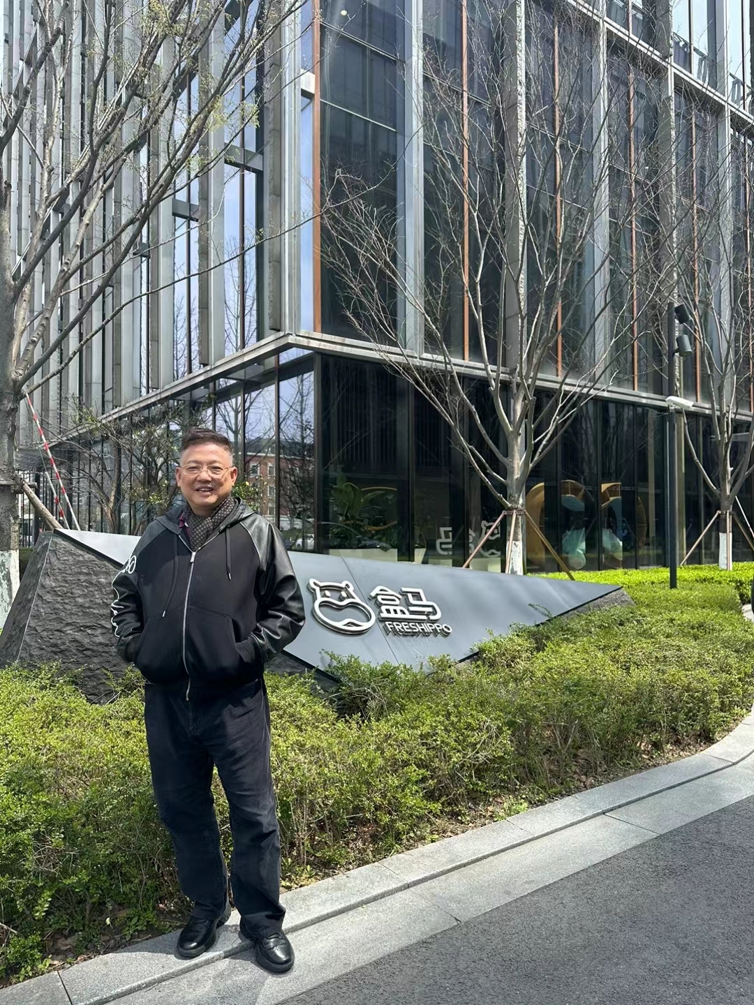 侯毅退而不休，上演“老友记”准备重返盒马？_凤凰网财经_凤凰网