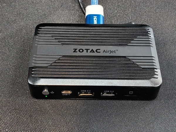 揭秘全球首个固态主动散热AirJet:区区2.5mm/8g!风扇热管都洗洗睡吧