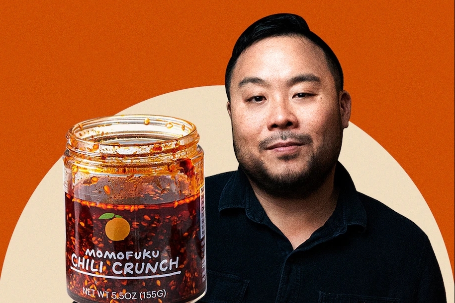 美国韩裔名厨张锡镐及其旗下企业销售的油辣椒（图源：《华盛顿邮报》）