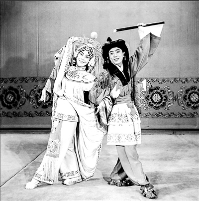 《小放牛》 饰牧童