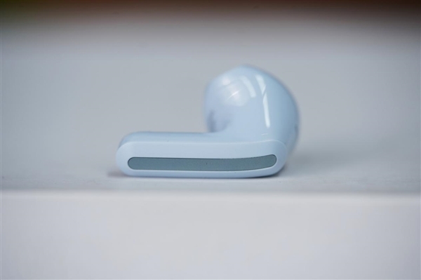 33小时超长续航!Redmi Buds 6S图赏