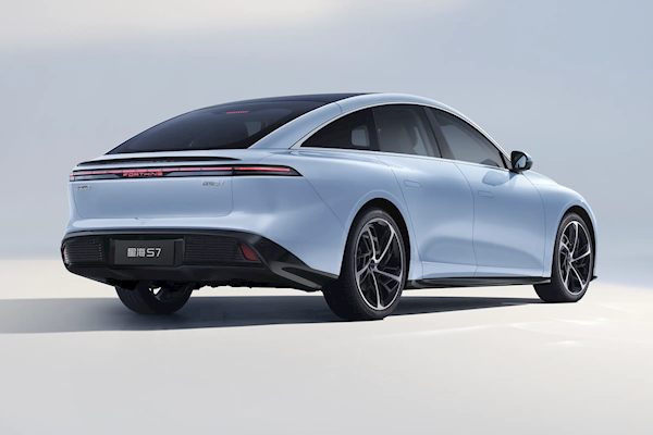 最高续航555km!东风风行星海S7纯电版上市:售11.98万起