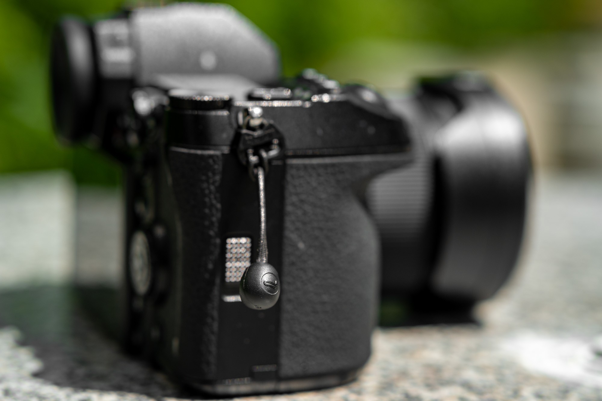 PGYTECH相机背带Air复古款和相机腕带Air评测:时尚舒适,原创快挂扣