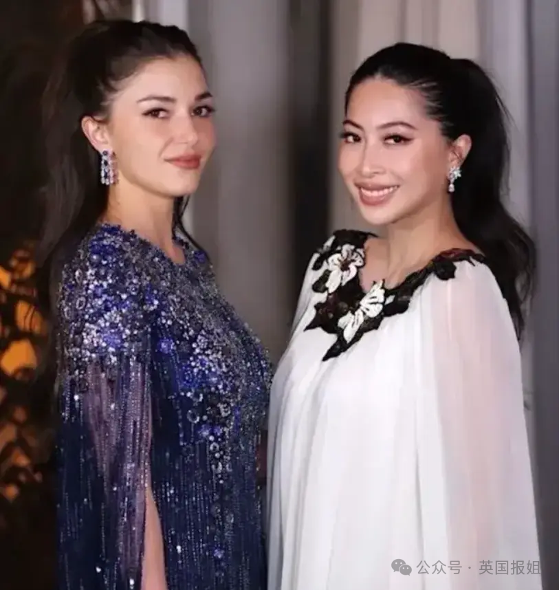 左为阿妮莎,右为阿兹玛