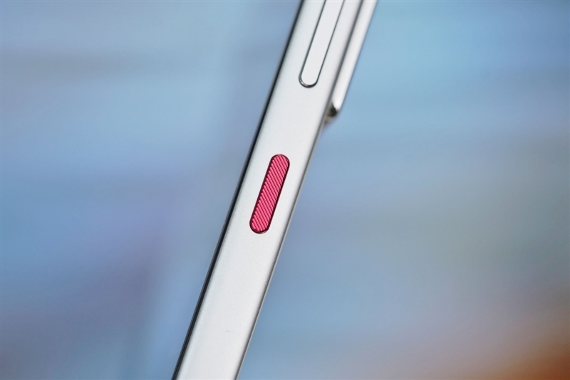 颜值巅峰 极简交互!努比亚Z70 Ultra深度评测:未来手机发展趋势风向标