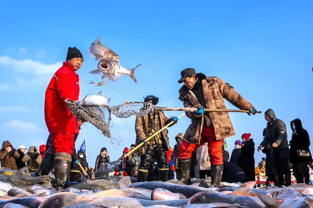 查干湖冬捕。