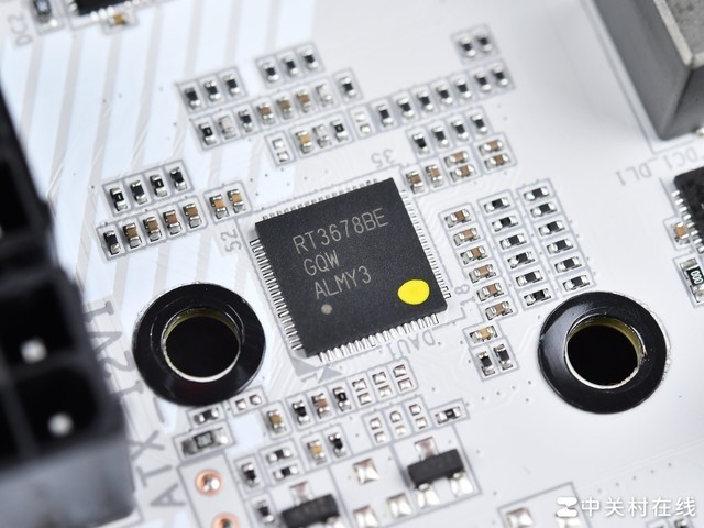 轻松超频锐龙7 8700G 技嘉B650E冰雕X主板评测