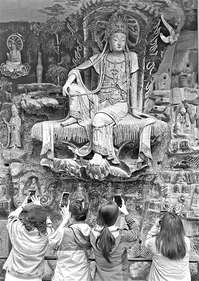 安岳石刻毗卢洞紫竹观音