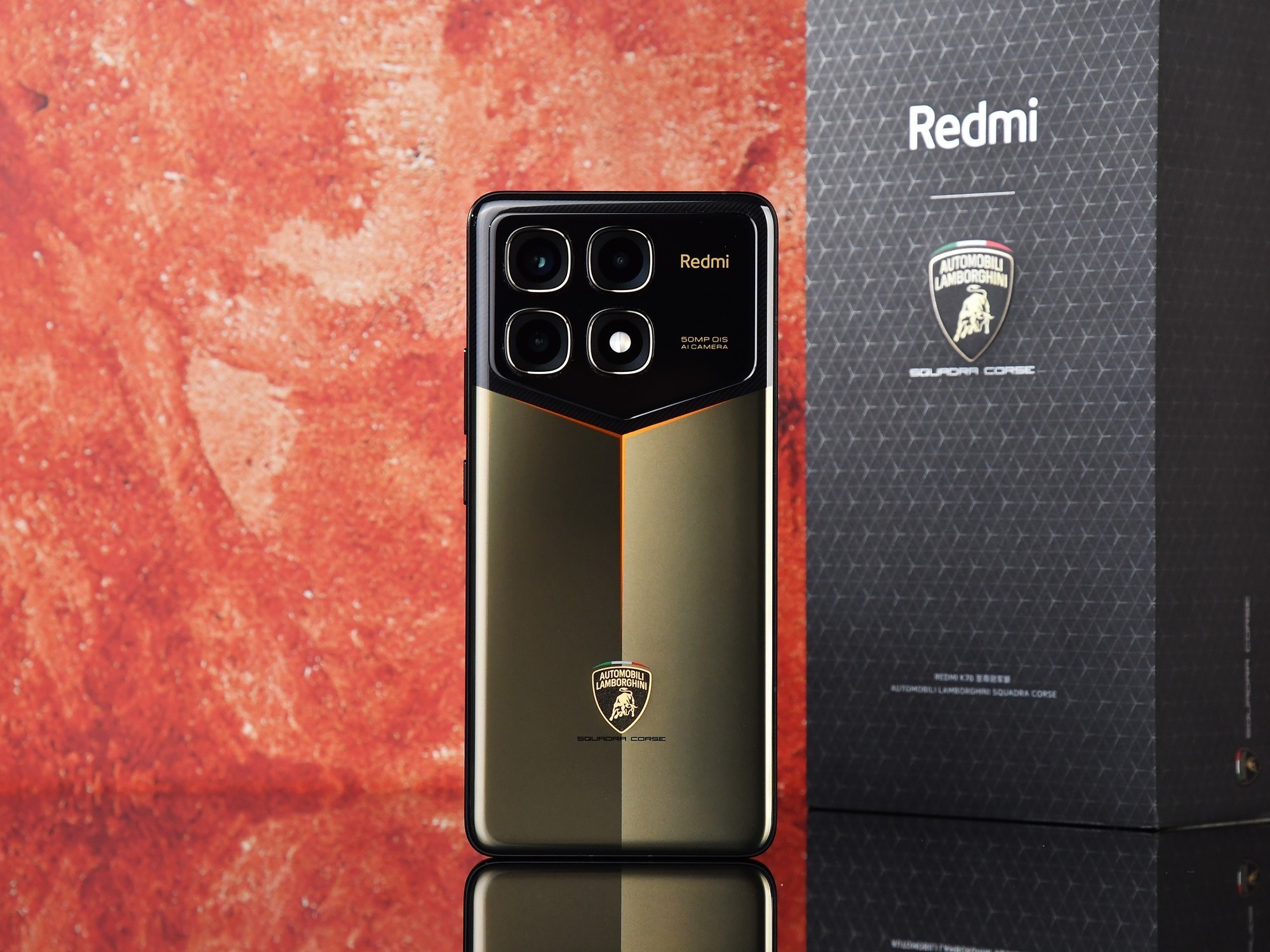 Redmi K70至尊版为什么卖得好？外不雅作念工简直很精良