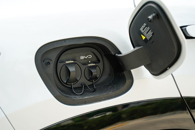 爆款实力与品质兼具 试驾体验比亚迪海狮07EV