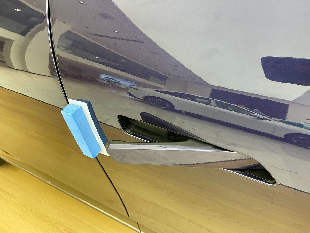 比理想L8便宜10万,也有冰箱彩电大沙发,东风eπ008实拍