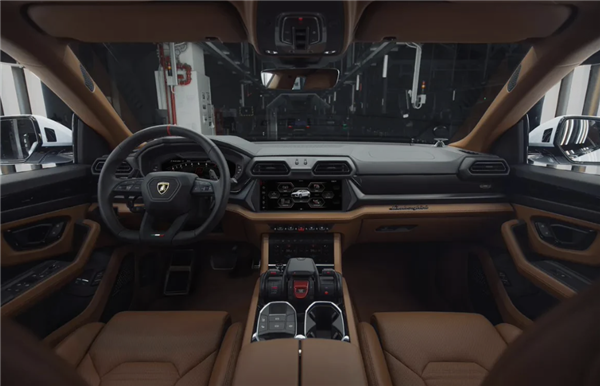 性能环保两不误!兰博基尼插混版Urus发布:可挂绿牌