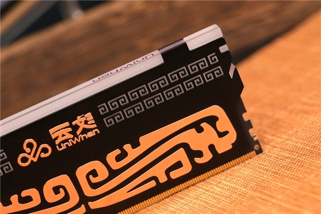 DR8000怎么用带你超频8000+，墨云藏境DDR5 RGB内存条超频实测_https://www.jmylbn.com_新闻资讯_第4张