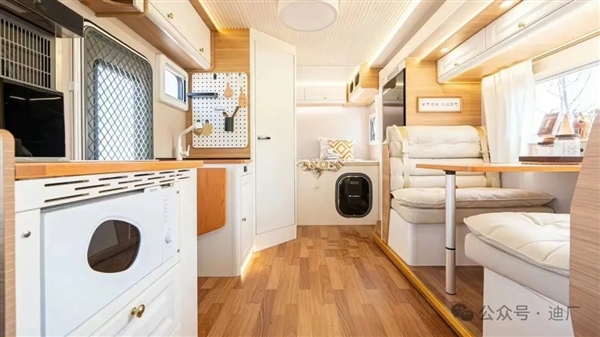 29.99万起 比亚迪T5房车首发上市:免购置税、水电无忧