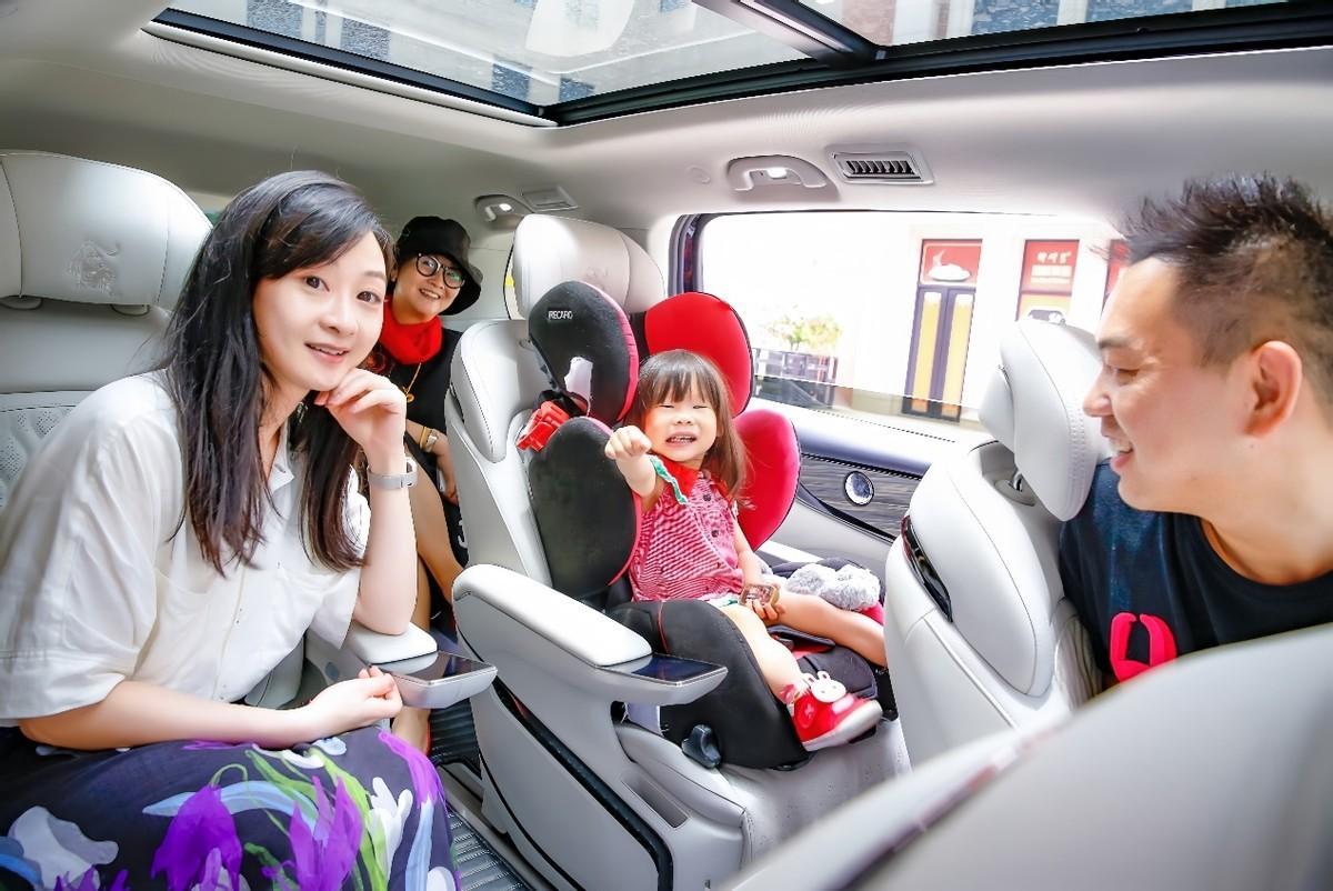 今年夏天全家出游就靠它了!星海V9“豪华大平层”实拍体验