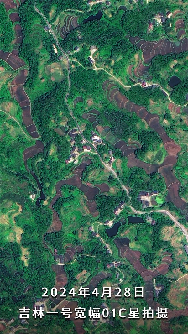 果然地大物博!真有个地方叫“妈妈镇”