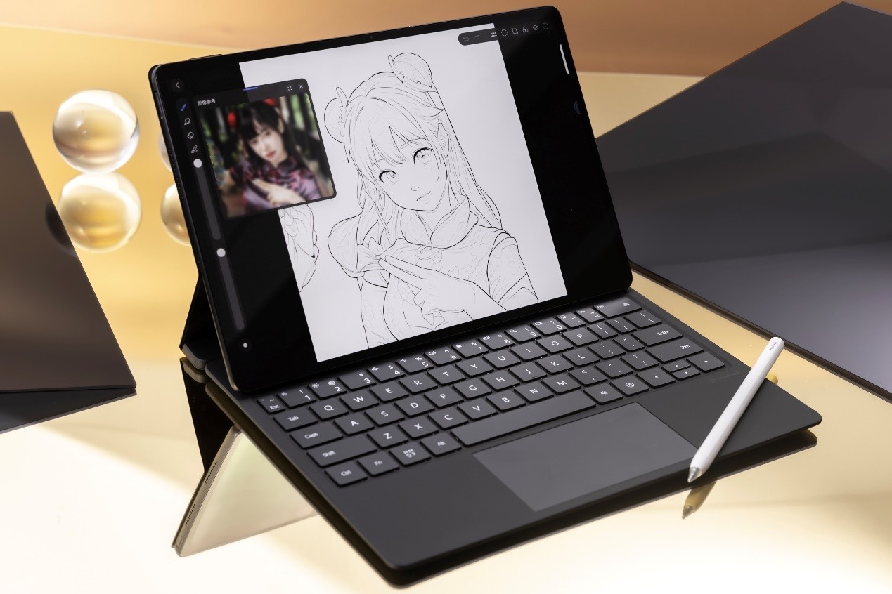 华为发布双层OLED云晰柔光屏平板:天生会画打造数字创作的新王牌