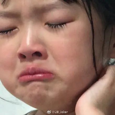 还记得表情包里的权律二吗？这是长残了？