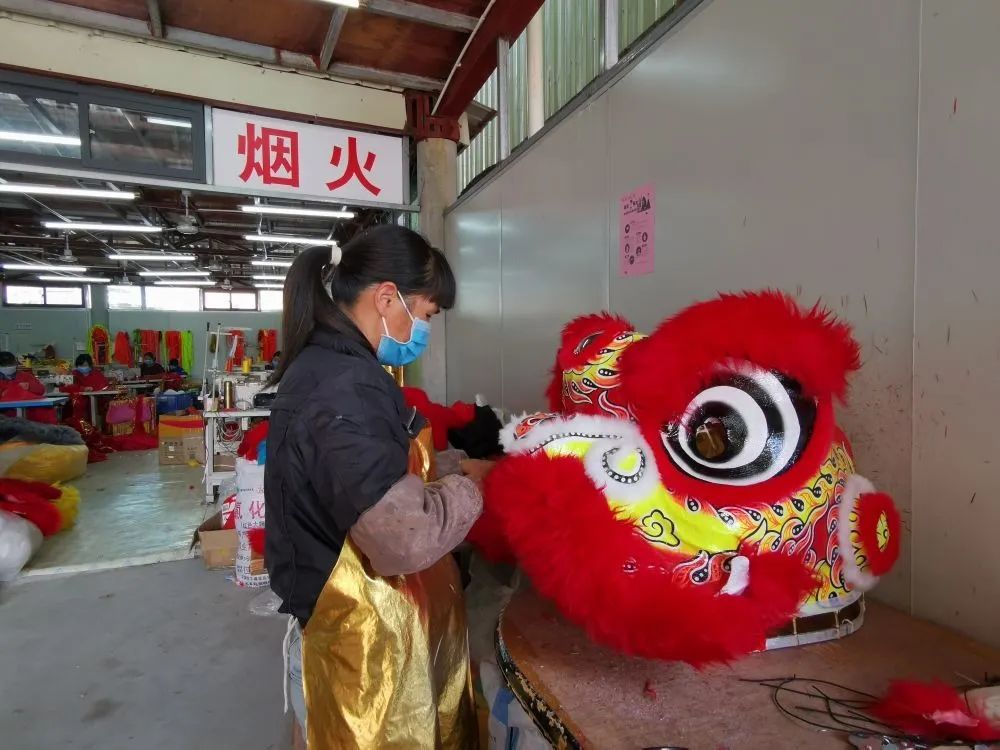 扬民族之威，立中国之魂——聊聊舞狮背后的两项非遗文化_凤凰网