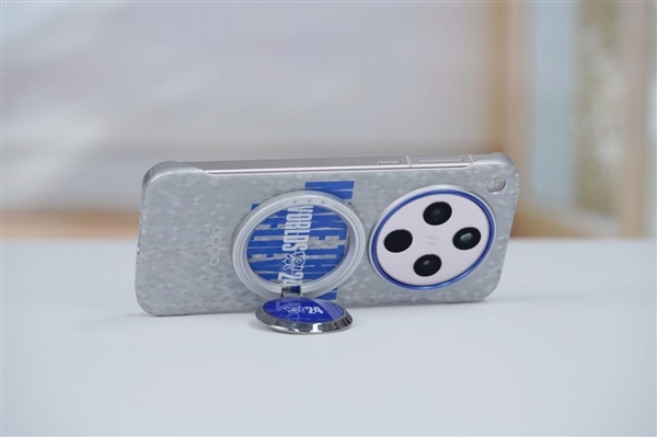 限量5000份!OPPO Find X8系列英雄联盟全球总决赛纪念礼盒图赏