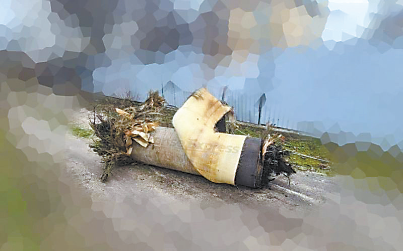 乌克兰媒体发布的所谓“锆石”导弹残骸。