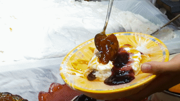 知食丨当粽子“遇上”酸奶和蜜果：新疆酸奶粽子