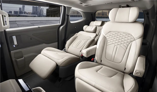 伪装成MPV的SUV 新款北京现代库斯途上市:17.18万起