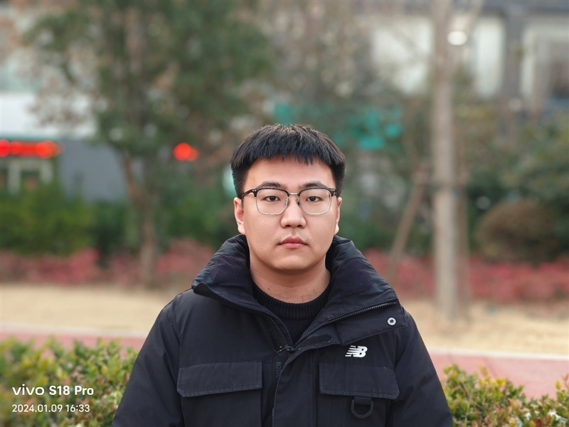 打破人像手机性能边界!vivo S18 Pro评测:不仅拍人好 玩游戏更出色