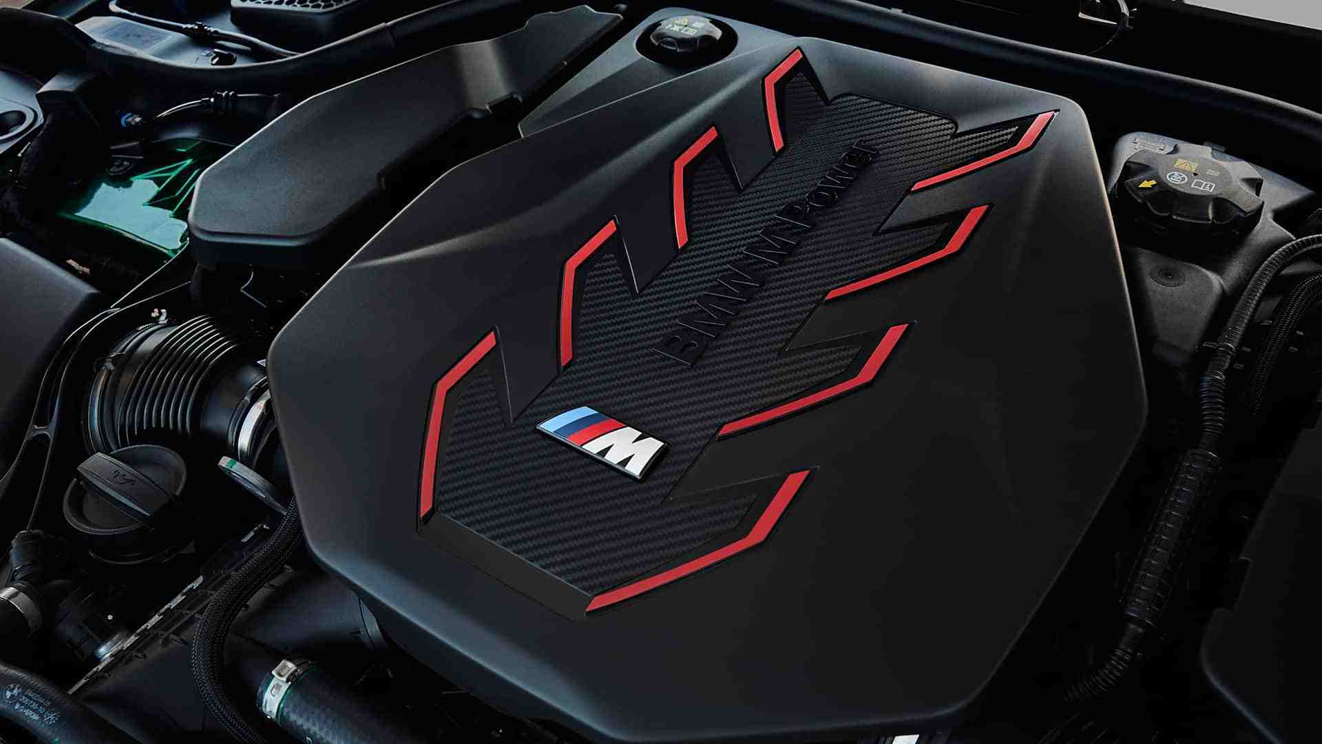 高性能燃油车不死 全新一代宝马M5官图发布 4.4T V8插混 能上绿牌?