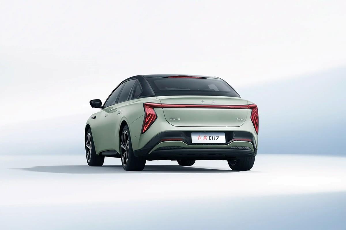 “5+2”权益已到账 红旗EH7有多香?