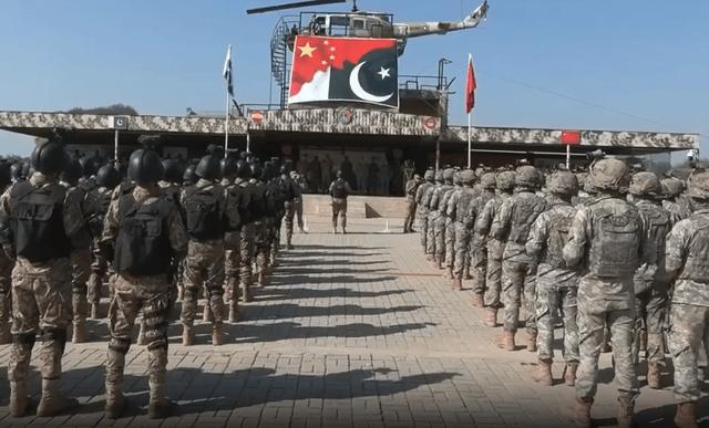 中巴需要强化反恐合作