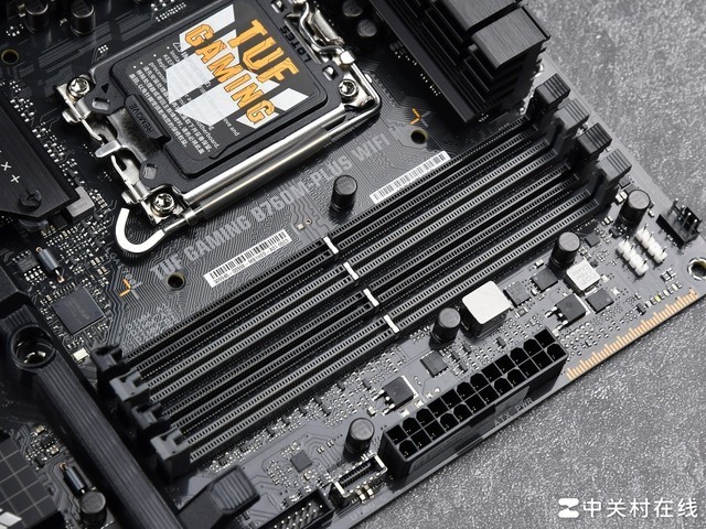 新年第一炮 华硕B760M重炮手WIFI二代主板评测