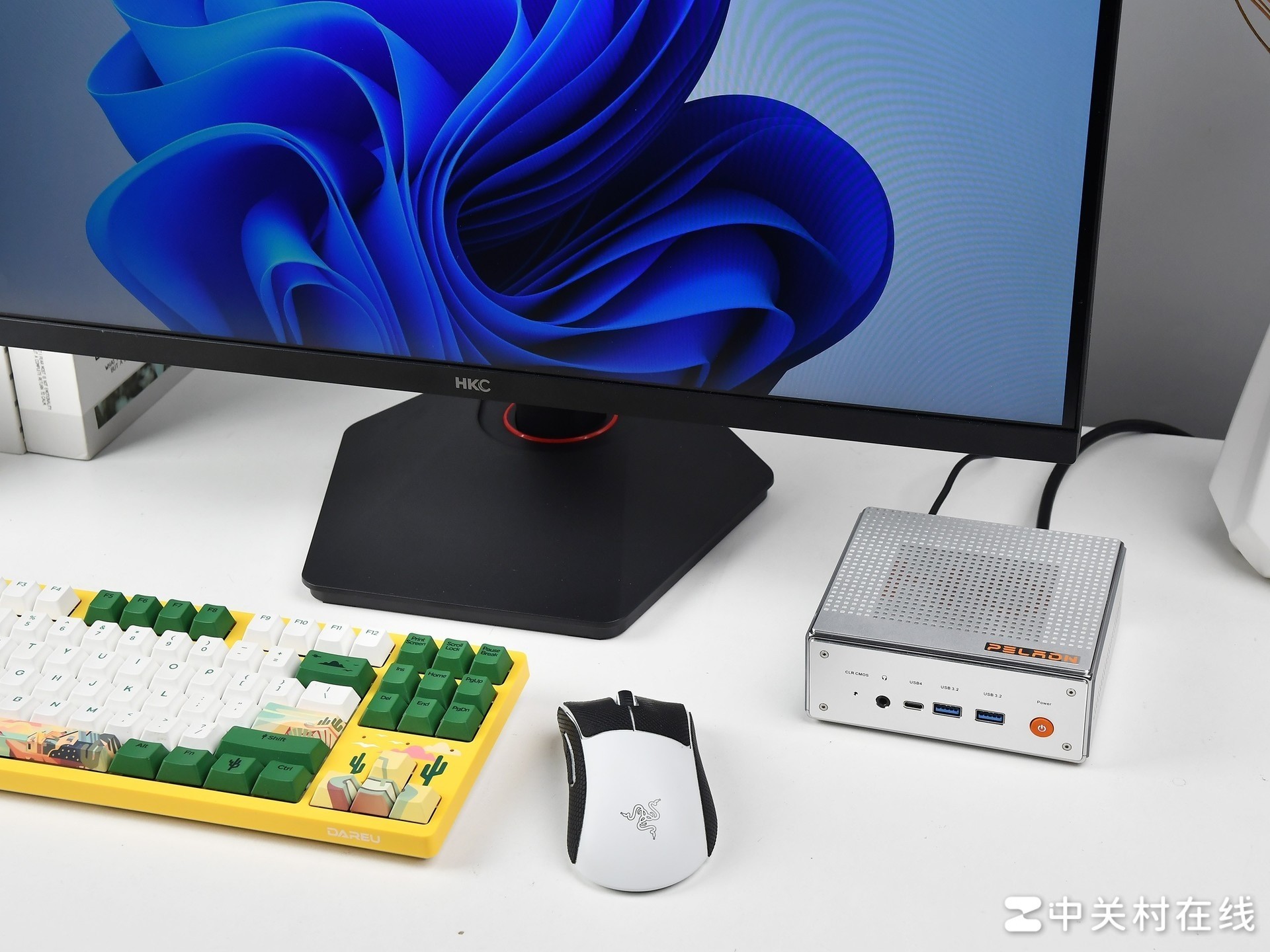 磐镭HO4迷你主机评测 小巧颜值高 轻松搞定内容创作