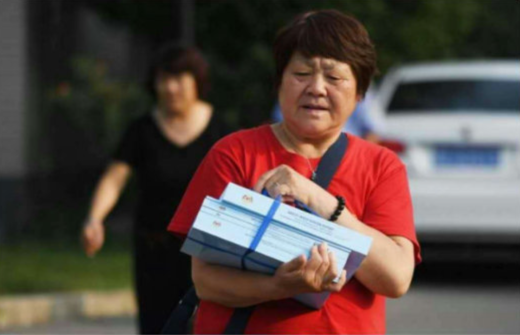 马航MH370失联者家属李秀芝